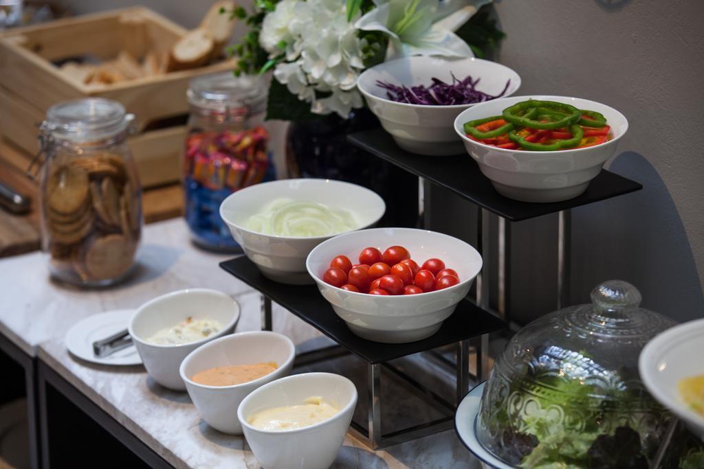 בנגקוק Oriental Heritage Hotel מראה חיצוני תמונה