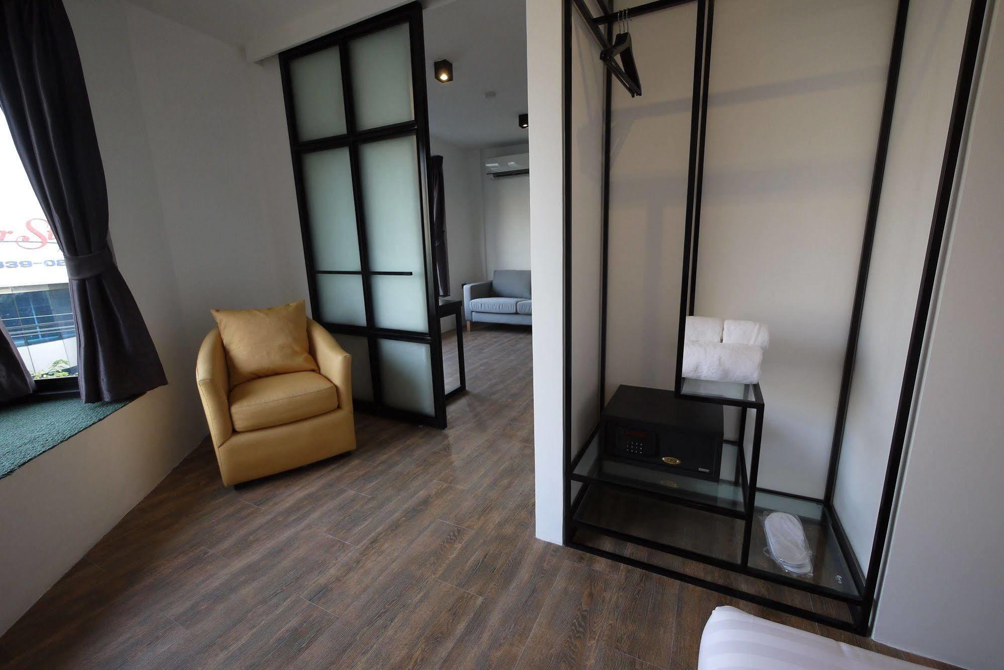 בנגקוק Oriental Heritage Hotel מראה חיצוני תמונה